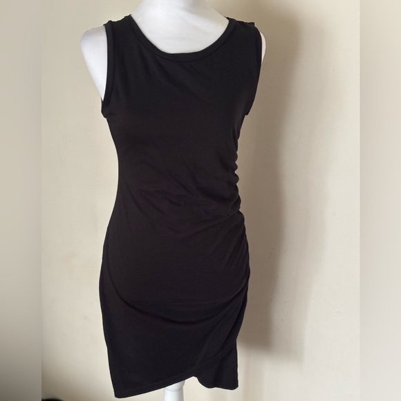 Leith Classic Black Dress Size Medium - Picture 6 of 12